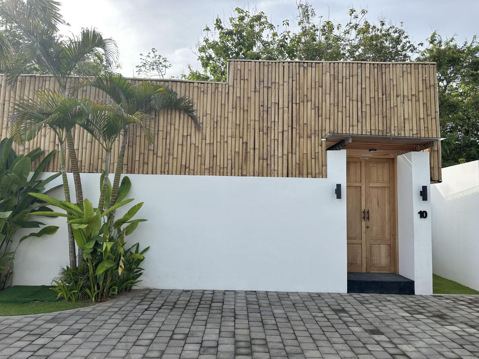 The Suites By The Young Villas Uluwatu Zewnętrze zdjęcie